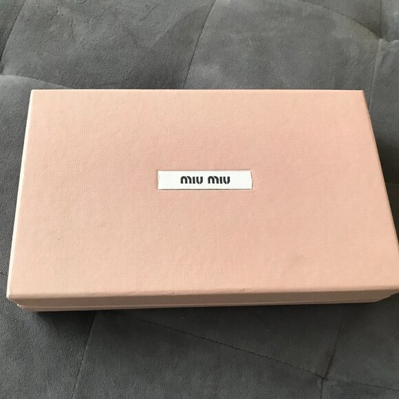 MIU MIU Soft Pink Matelasse Continental Leather Wallet w/ Original Box - Picture 2 of 11